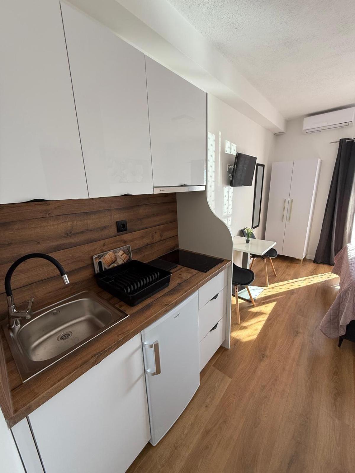 Apartments Matic Baska Voda Exterior photo